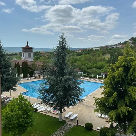 Harmony Hills Tomovi F45 Apartment